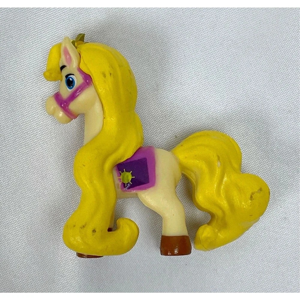 Disney Palace Pets Mini Figures Small Horses Blue Pink Yellow Rapunzel‎ Pony